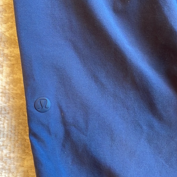 Lululemon Capri Navy Pants - Picture 3 of 6